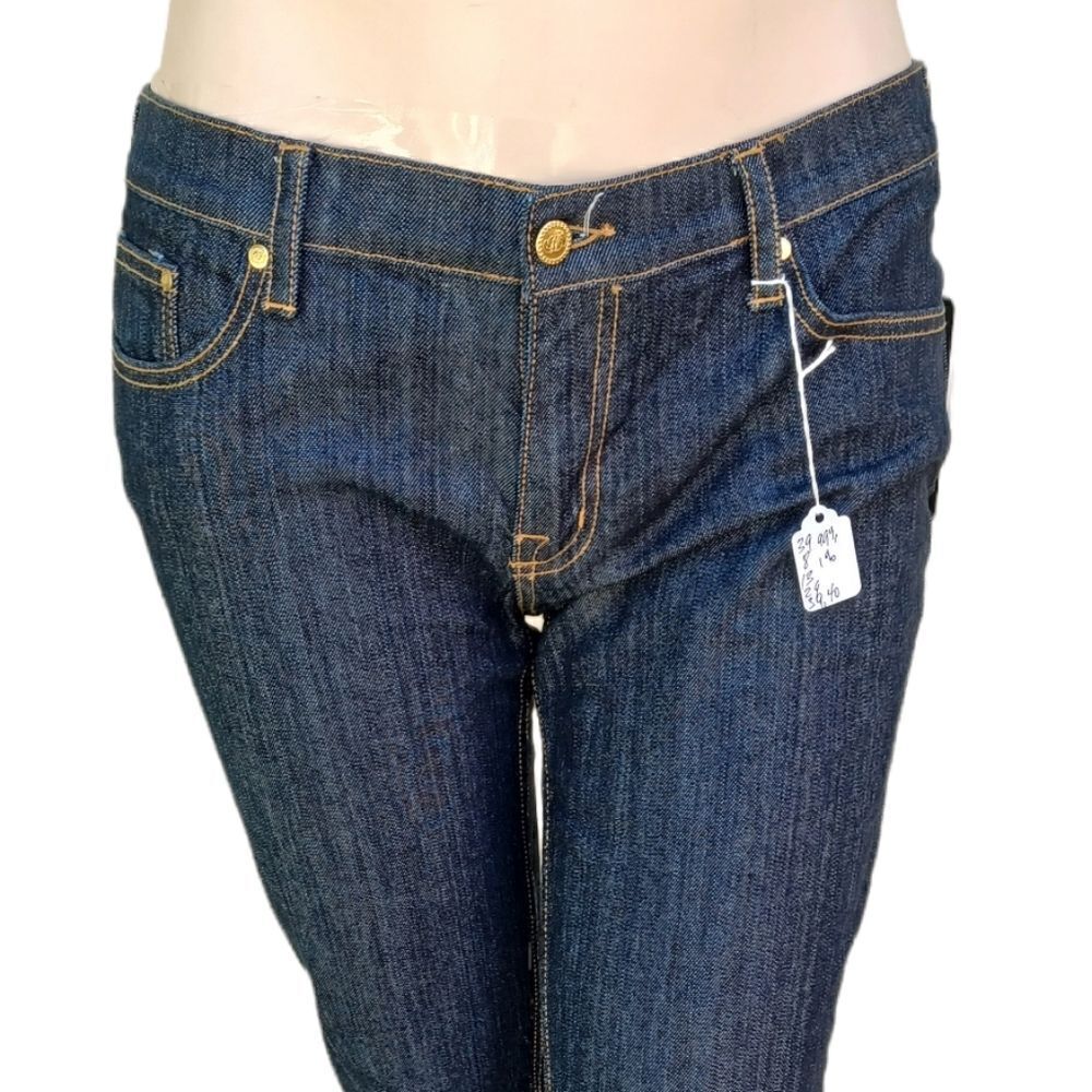 512122......Fabulosity Straight leg Jeans Size 15
